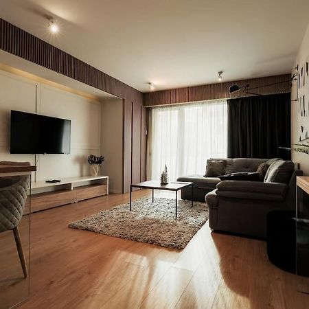 Nest Inn Magic Apartment Cluj-Napoca Exterior foto